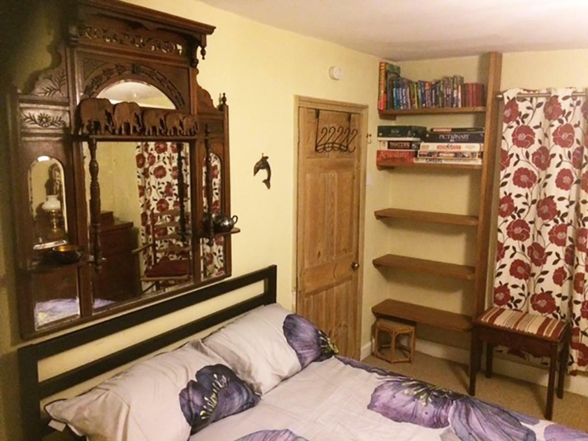 Village Homestay B&B Near Oxford Haddenham  Экстерьер фото